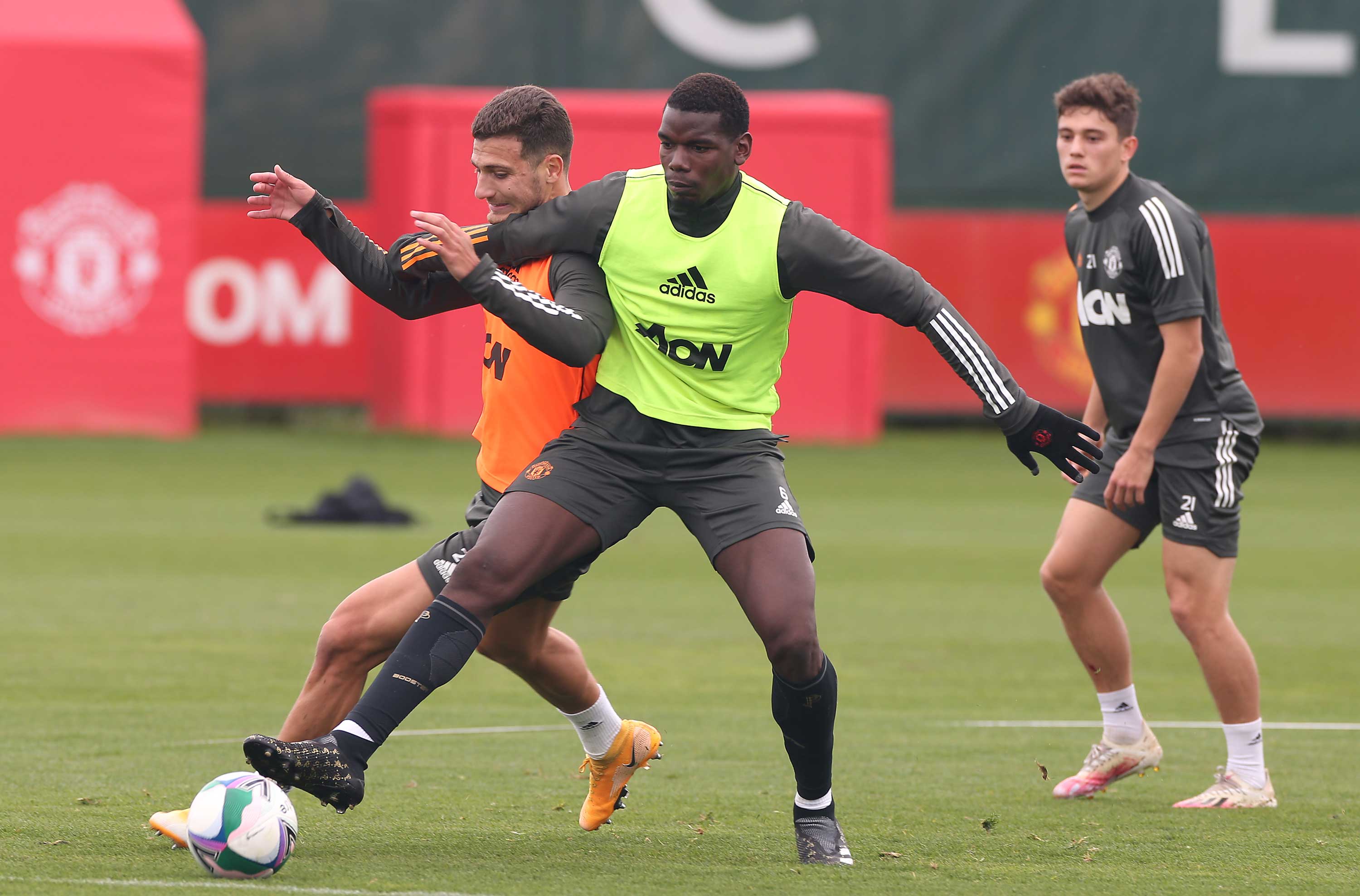 蒙特雷体能训练升级，备战曼联半决赛的简单介绍