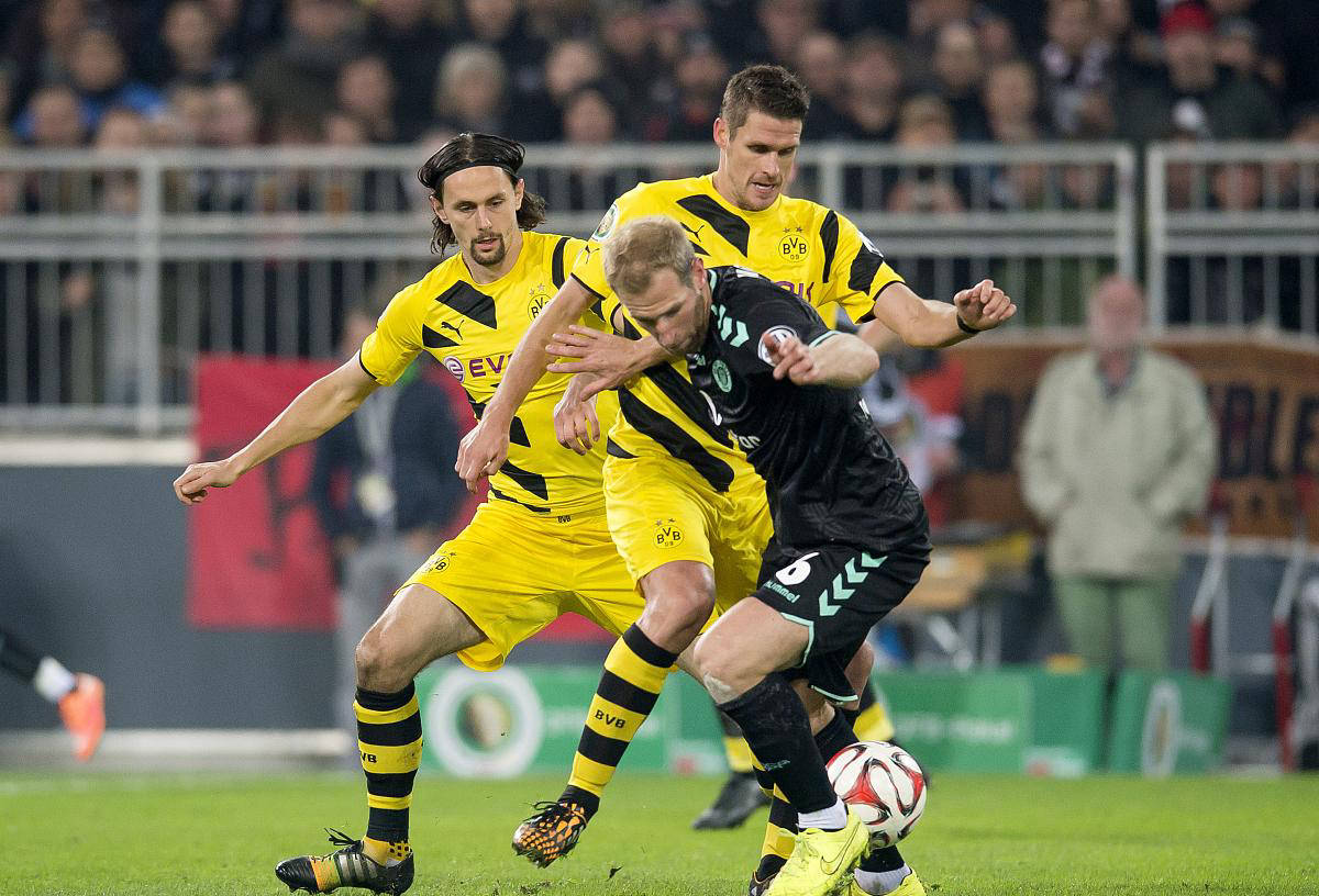 河床外援训练状态火热，世俱杯淘汰赛关键战的简单介绍