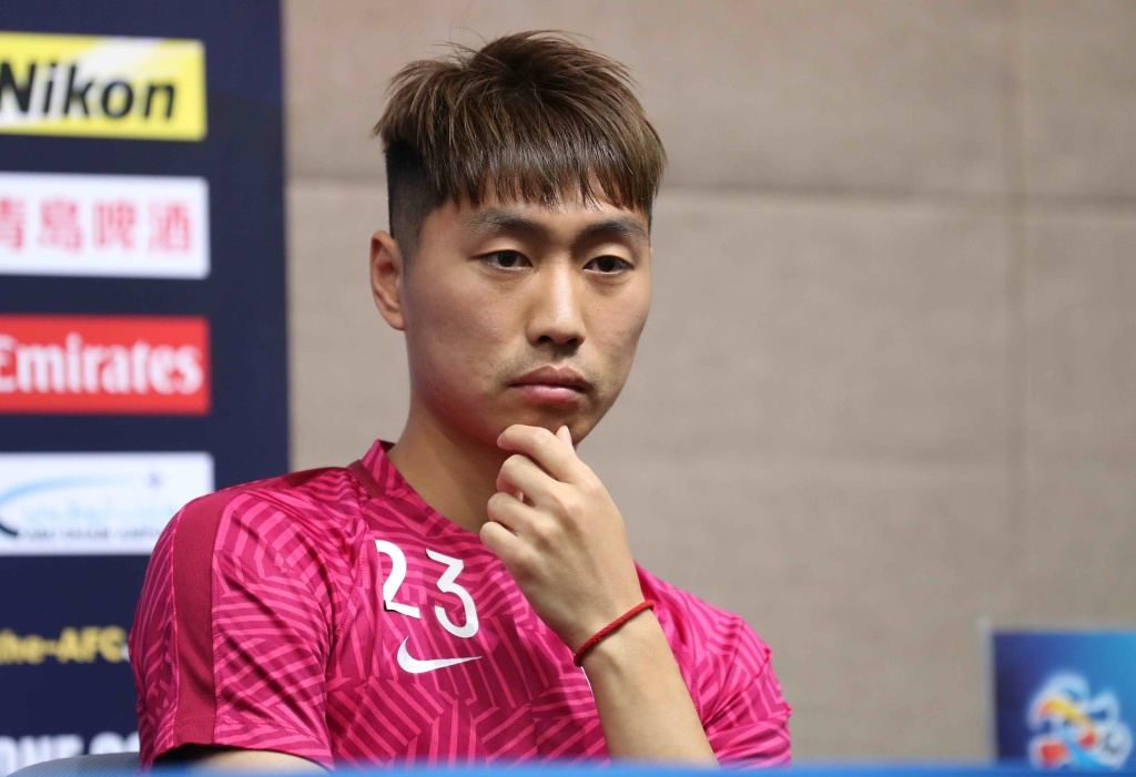 包含深圳队在亚冠中打出团战，被誉为教练席炸锅的词条