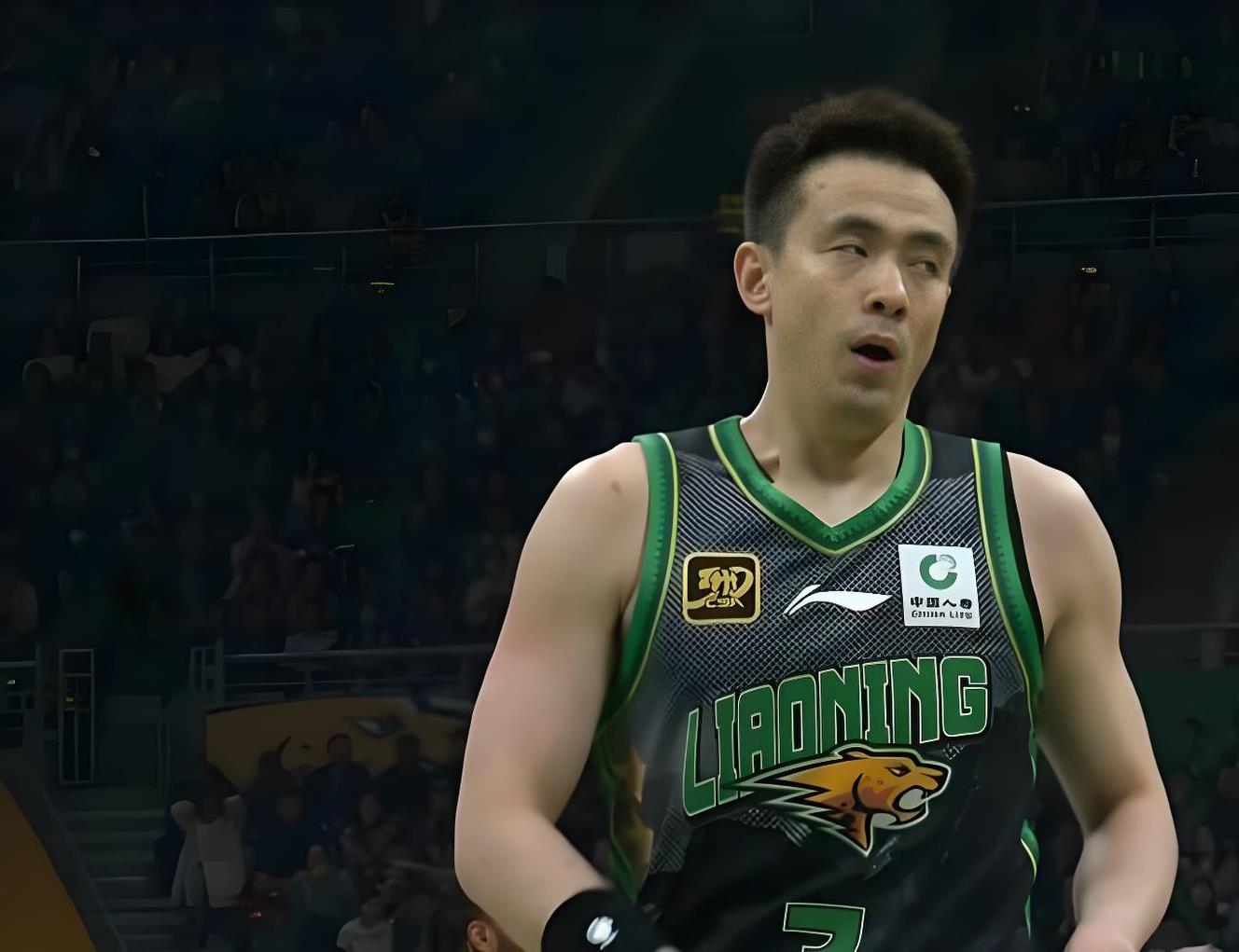 包含辽宁队爆发神级表现，CBA季后赛被彻底压制，救主的词条
