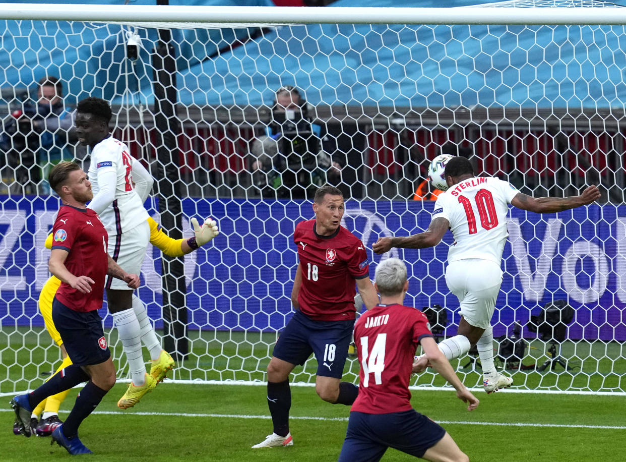 1xbet体育登录入口-包含捷克足球联赛球队蓄势待发备战下一场比赛的词条