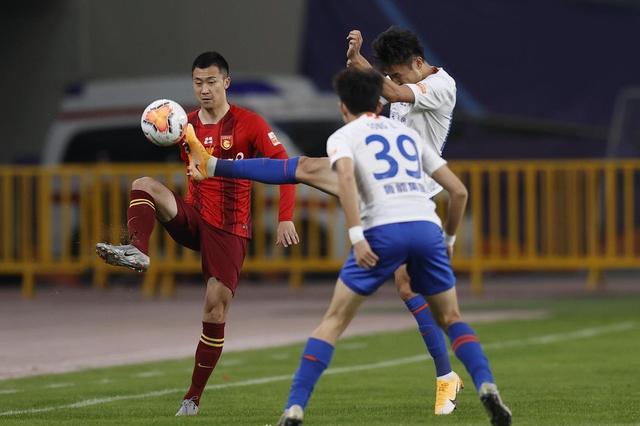 1xbet体育官方入口-包含华夏篮球联赛激烈角逐，球队实力对比令人期待的词条