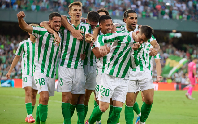 马拉加准备在主场击败西班牙人 马拉加准备在主场击败西班牙人