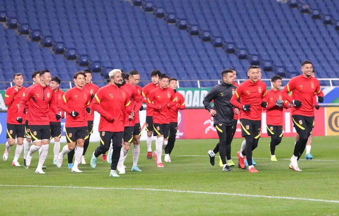 1xbet体育网页版-日本队攻防转换犀利，刷新胜利记录