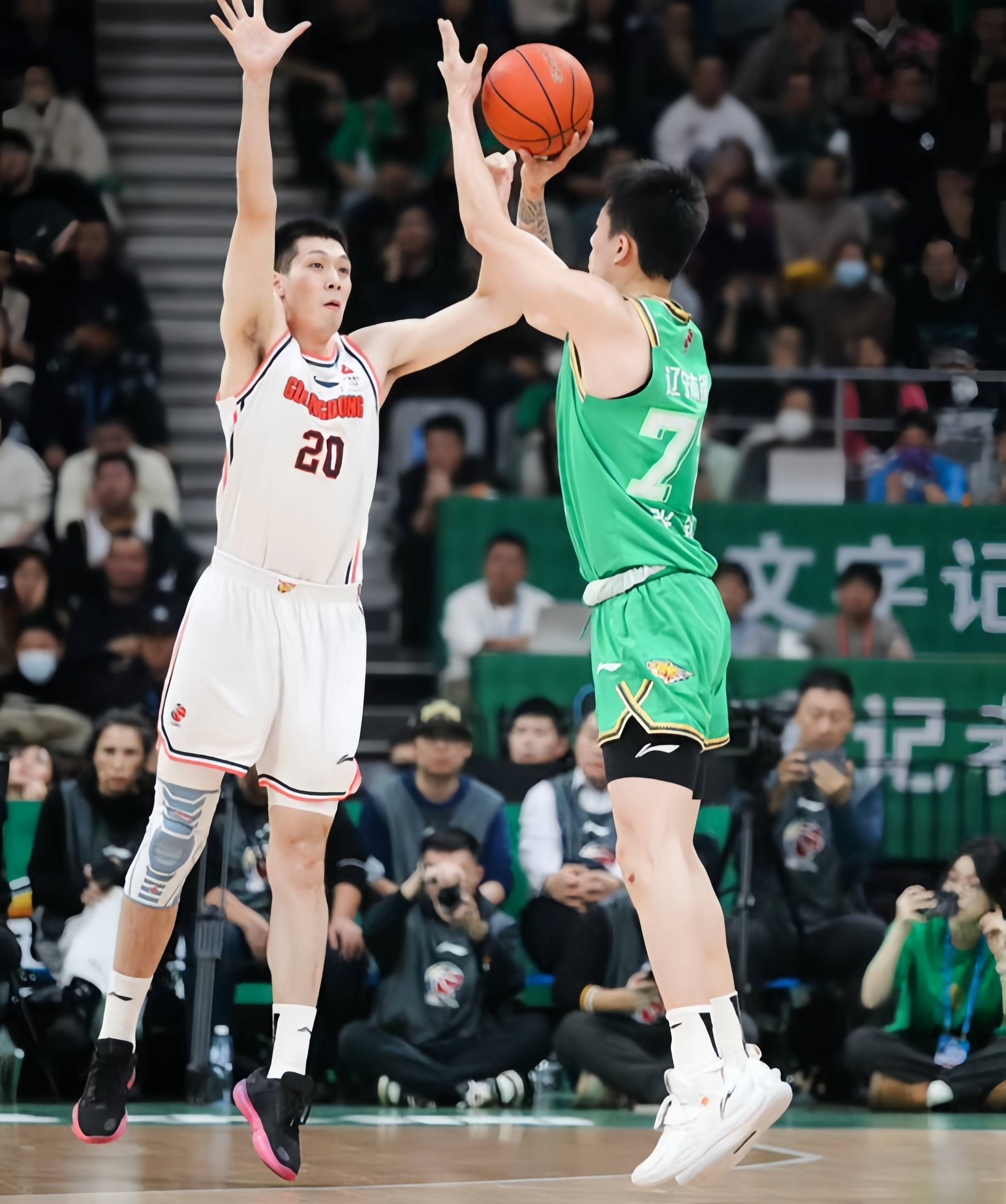 1xbet体育官网app-关于CBA五一长假开战，周琦领军助力球队冲击季后赛的信息
